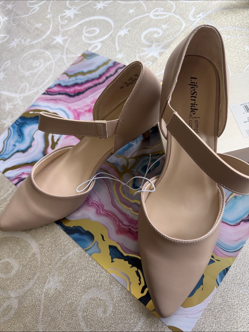 Life Stride Women Nude Mary Jane Kitten Heel Pumps Size 10